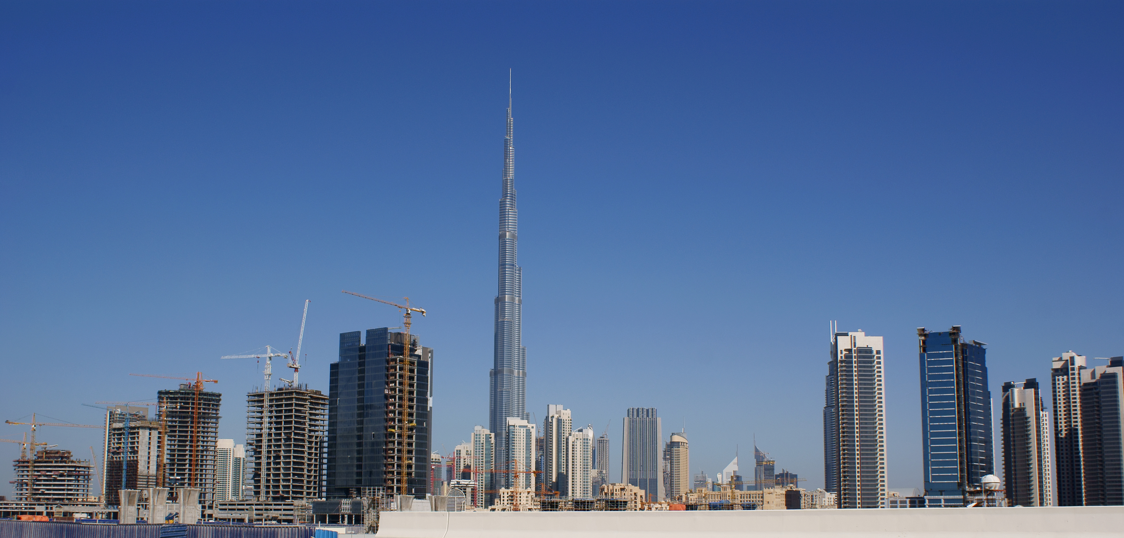 dubai-tall-building