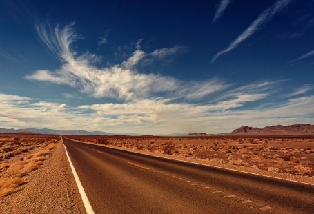 10 things you think when driving abroad