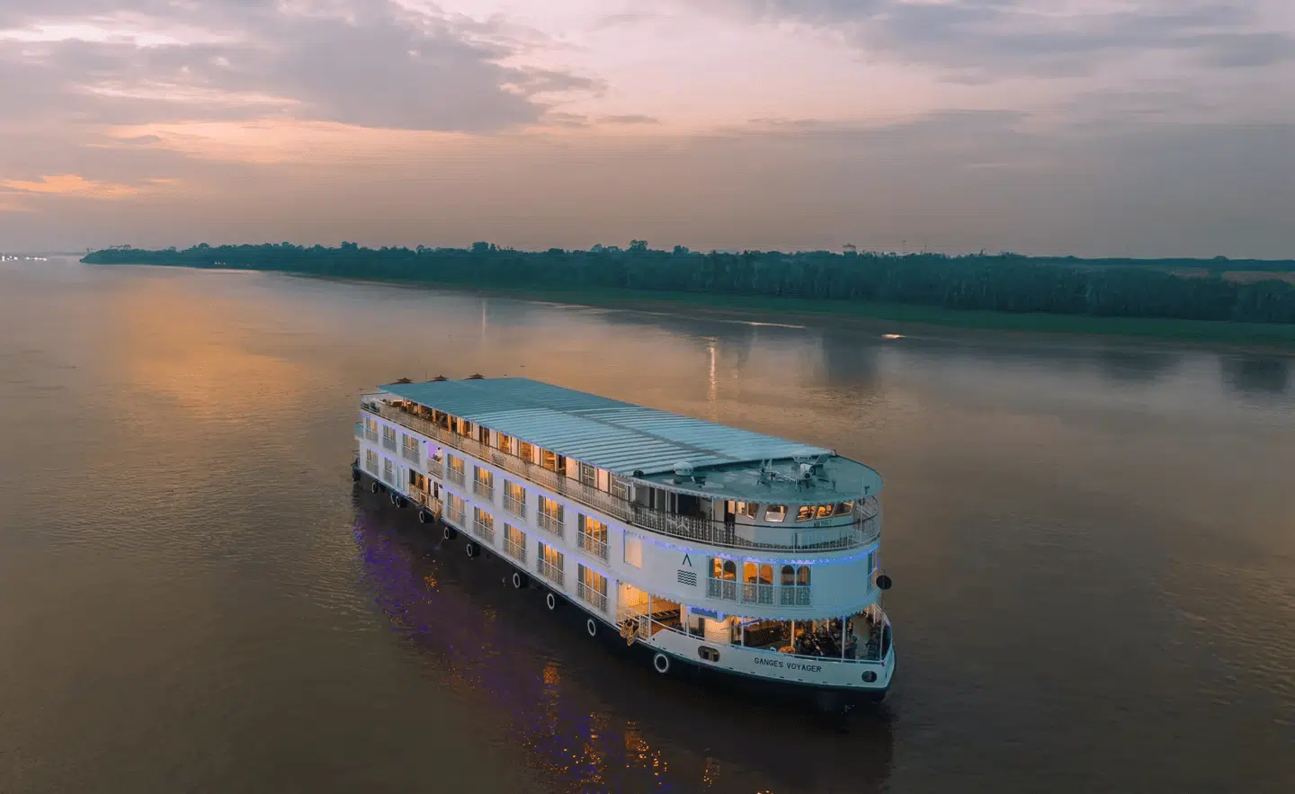 RV Ganges Voyager